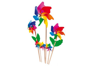 Regenboog windmolens