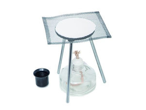 Alcoholbrander met lont en roosterstandaard