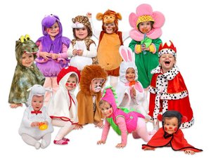 Verkleedkleren voor jonge kinderen. Grote set Verkleedkleren voor jonge kinderen. Grote set