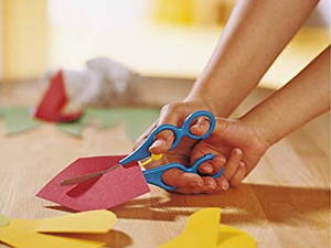 Therapeutische schaar met dubbel handvat