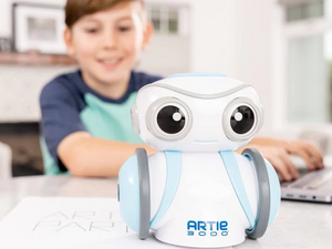 Artie 3000 robot Artie 3000 robot