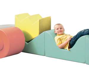 Softplay  zithoekje bloementuin