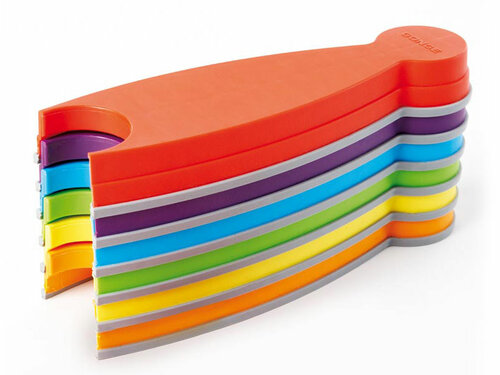 Gonge  loopbaan van smalle rivierstenen Gonge  loopbaan van smalle rivierstenen