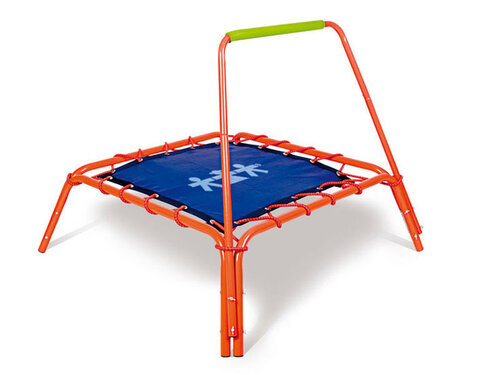 Trampoline met beugel